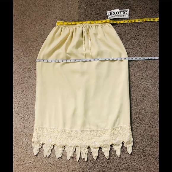 Exotic Beaded Skirt Sz L New with Tags Embellished Sparkly Bottoms embellished - Picture 5 of 15